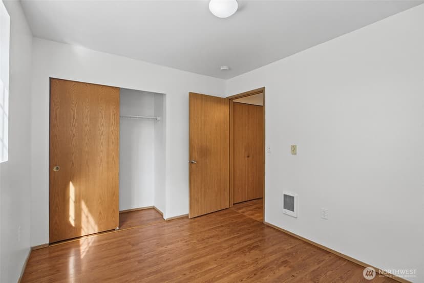 Property photo for 12432 SE 272nd Place #B101, Kent photo 17