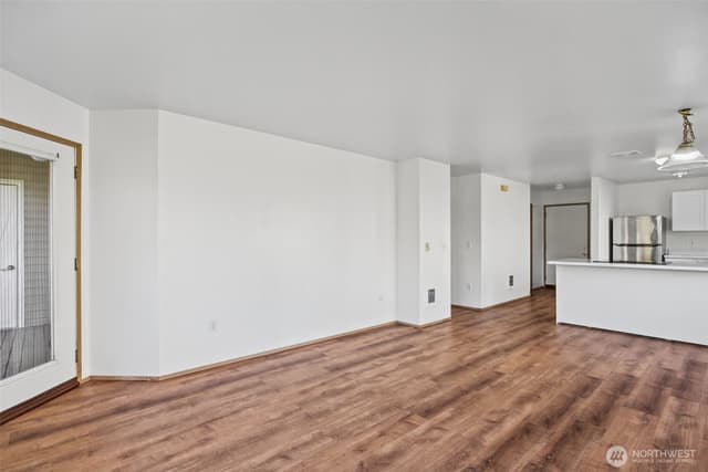 Property photo for 12432 SE 272nd Place #B101, Kent photo 5