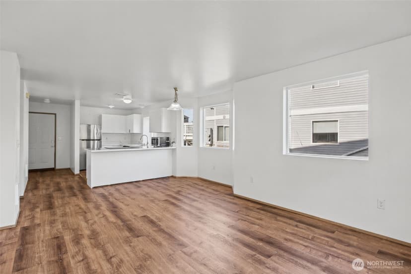 Property photo for 12432 SE 272nd Place #B101, Kent photo 6