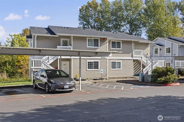 Property photo for 12432 SE 272nd Place #B101, Kent photo 2