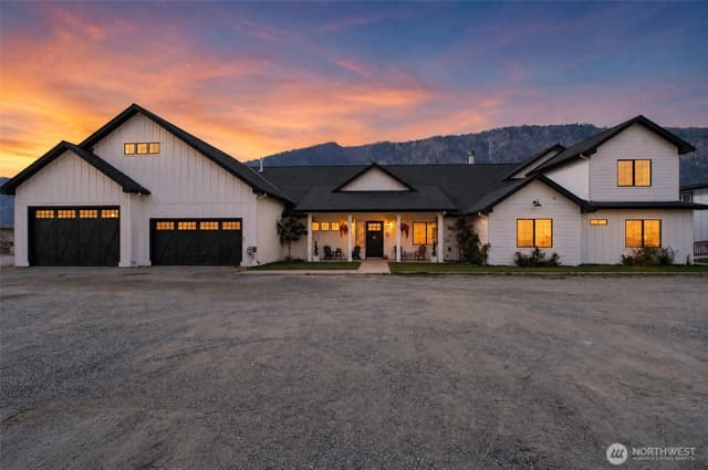 Property photo for 4795 Chelan Boulevard, Manson photo 3