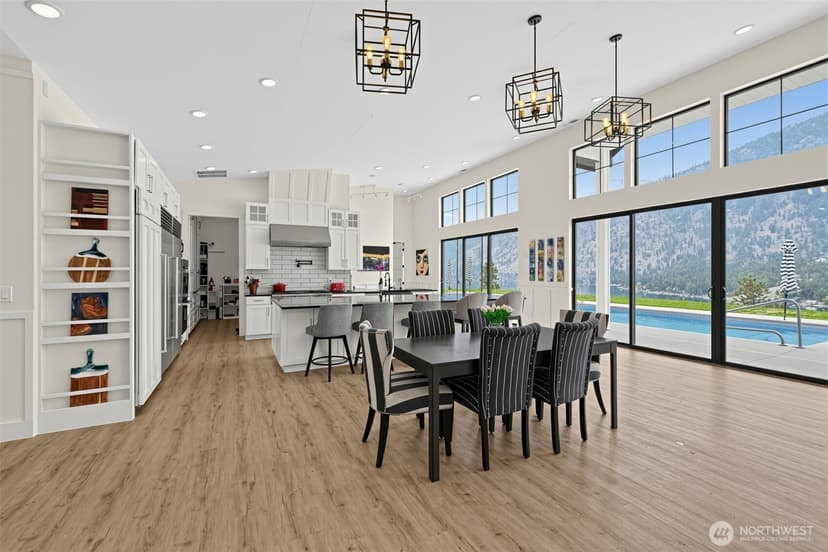 Property photo for 4795 Chelan Boulevard, Manson photo 8