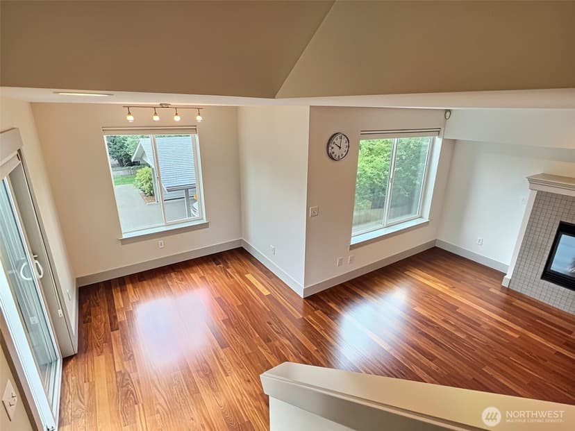 Property photo for 13551 35th Avenue NE, Seattle photo 29
