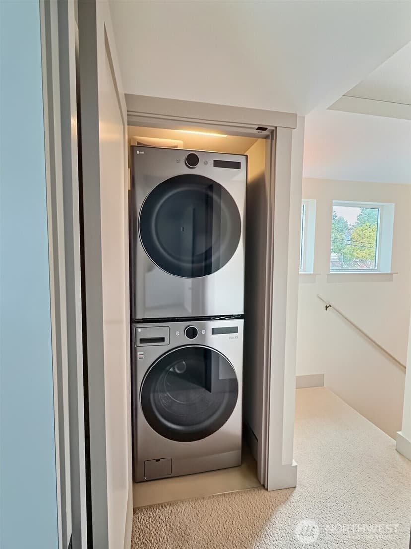 Property photo for 13551 35th Avenue NE, Seattle photo 31