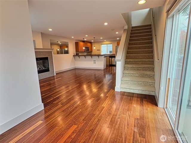 Property photo for 13551 35th Avenue NE, Seattle photo 5