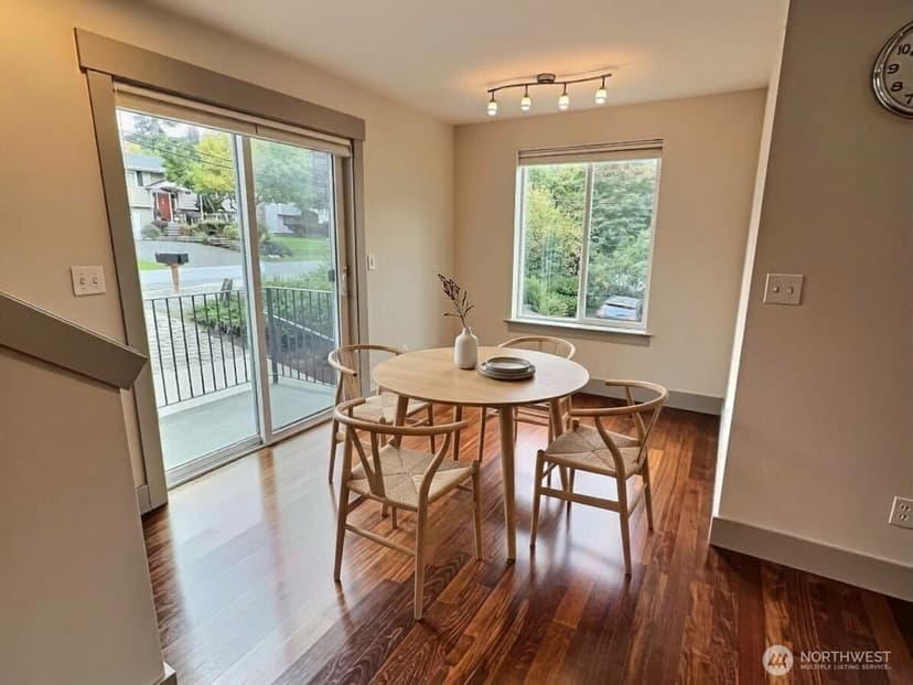 Property photo for 13551 35th Avenue NE, Seattle photo 8
