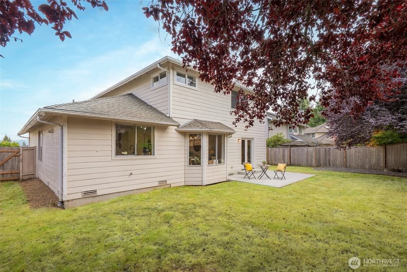 Property photo for 10810 40th Avenue SE, Everett photo 21