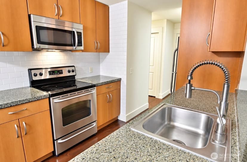 Property photo for 23015 Edmonds Way #A212, Edmonds photo 7