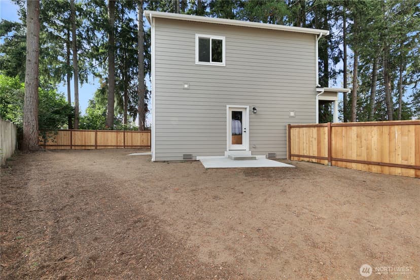 Property photo for 7018 Wetmore Avenue #B, Everett photo 16