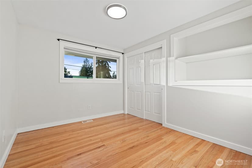 Property photo for 17729 64th Avenue W, Lynnwood photo 18