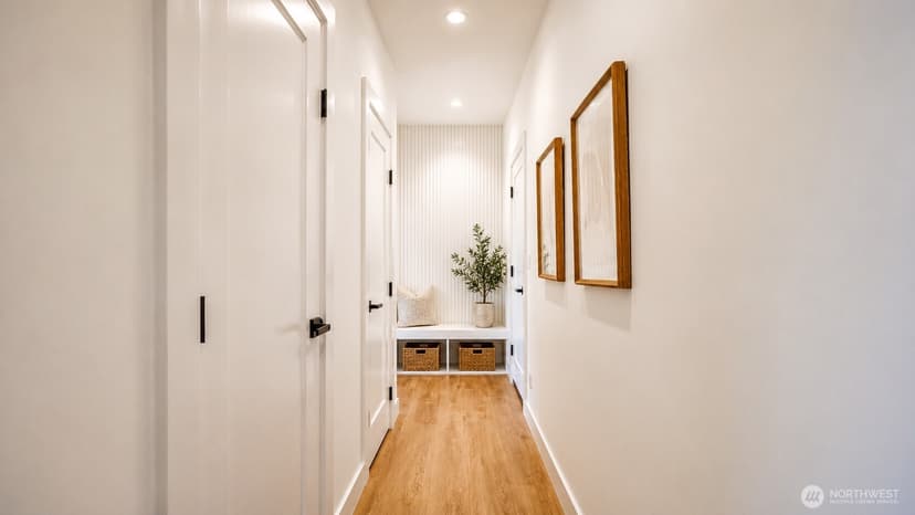 Property photo for 9215 22nd Avenue SW, Seattle photo 13