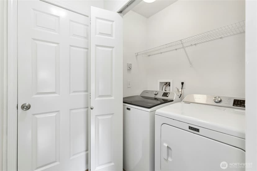 Property photo for 14907 47th Drive SE, Everett photo 19