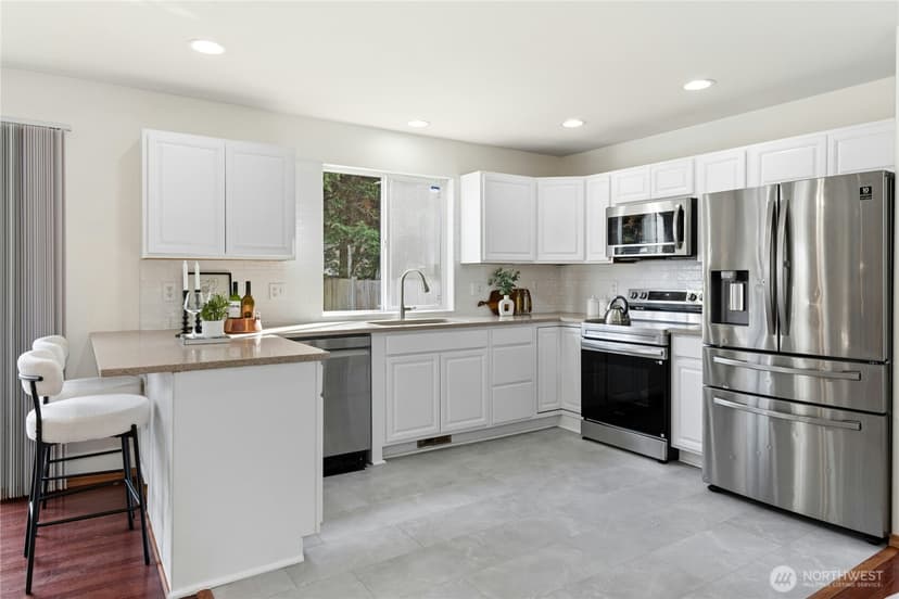 Property photo for 14907 47th Drive SE, Everett photo 11