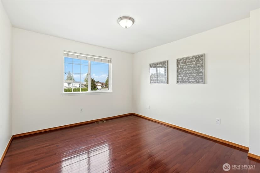 Property photo for 14907 47th Drive SE, Everett photo 28