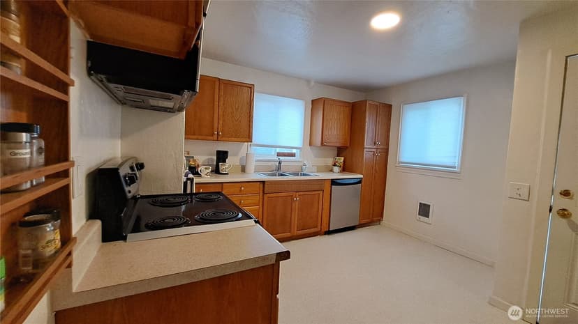 Property photo for 1720 Snyder Avenue, Bremerton photo 13