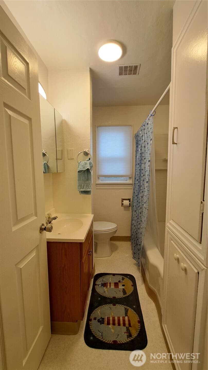 Property photo for 1720 Snyder Avenue, Bremerton photo 23