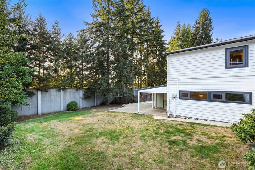 Property photo for 13701 115th Avenue NE, Kirkland photo 34