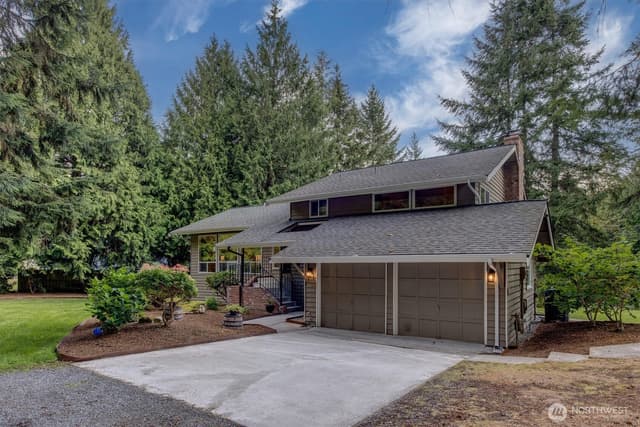 Property photo for 15724 168th Avenue NE, Woodinville photo 2