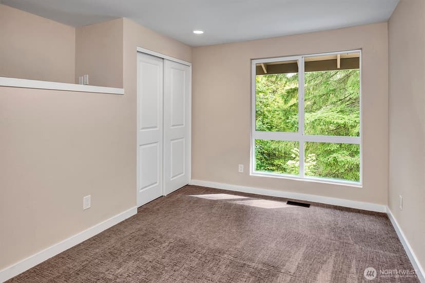 Property photo for 15724 168th Avenue NE, Woodinville photo 28
