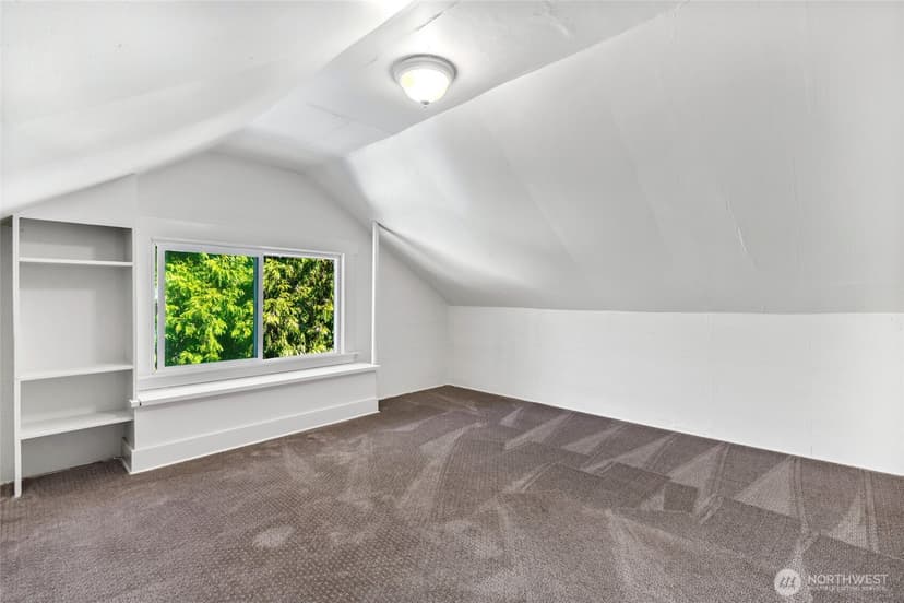 Property photo for 256 NE 50th Street, Seattle photo 28
