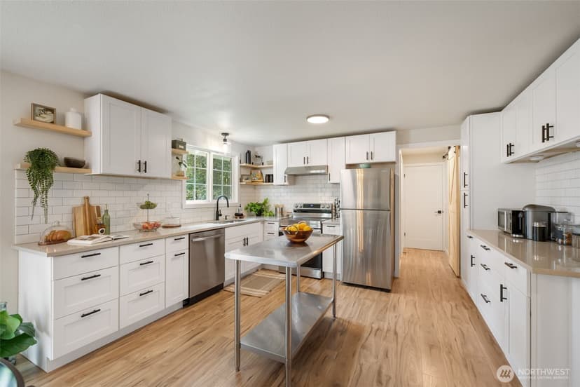 Property photo for 13221 91st Avenue Ct NW, Gig Harbor photo 9