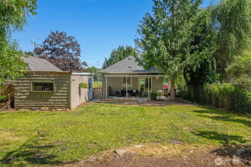 Property photo for 11017 31st Avenue NE, Seattle photo 29