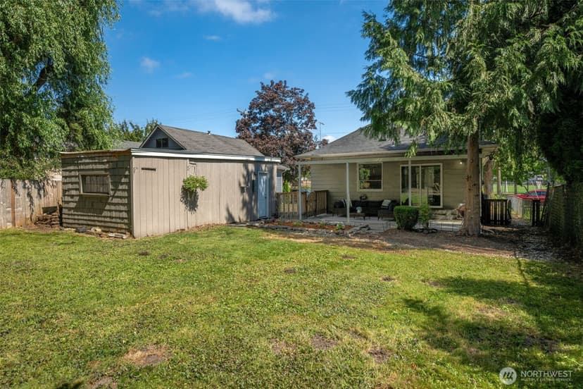 Property photo for 11017 31st Avenue NE, Seattle photo 30