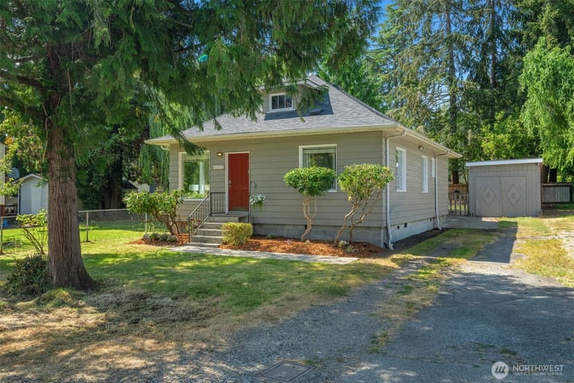 Property photo for 11017 31st Avenue NE, Seattle photo 22