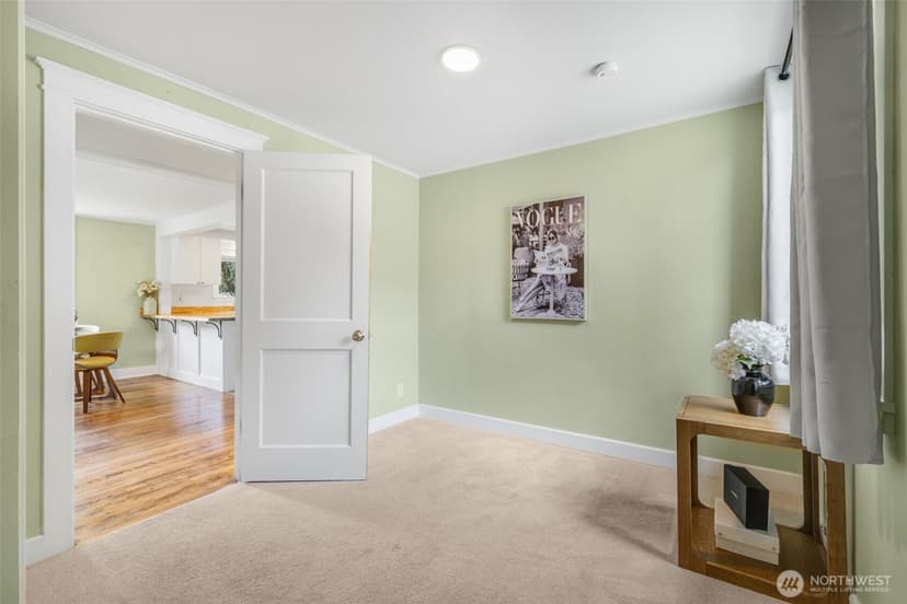 Property photo for 11017 31st Avenue NE, Seattle photo 18