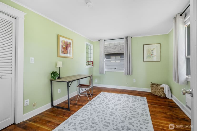 Property photo for 11017 31st Avenue NE, Seattle photo 13