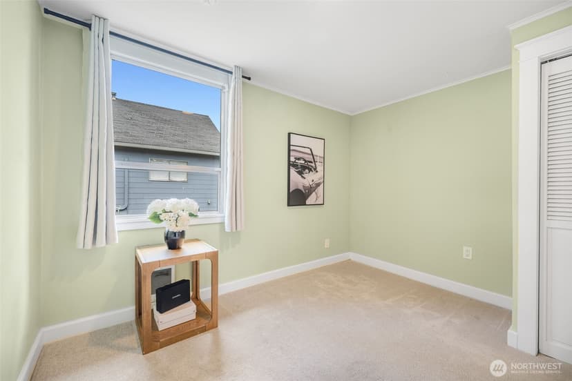 Property photo for 11017 31st Avenue NE, Seattle photo 17