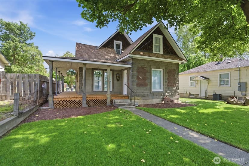 Property photo for 1040 Pomona Street, Walla Walla photo 2
