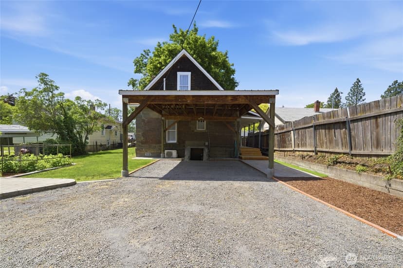 Property photo for 1040 Pomona Street, Walla Walla photo 32