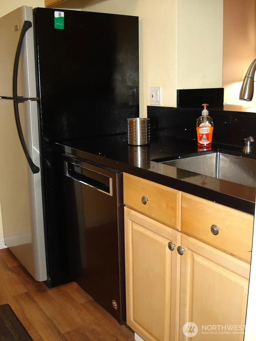 Property photo for 7209 224th Street SW #P5, Edmonds photo 6