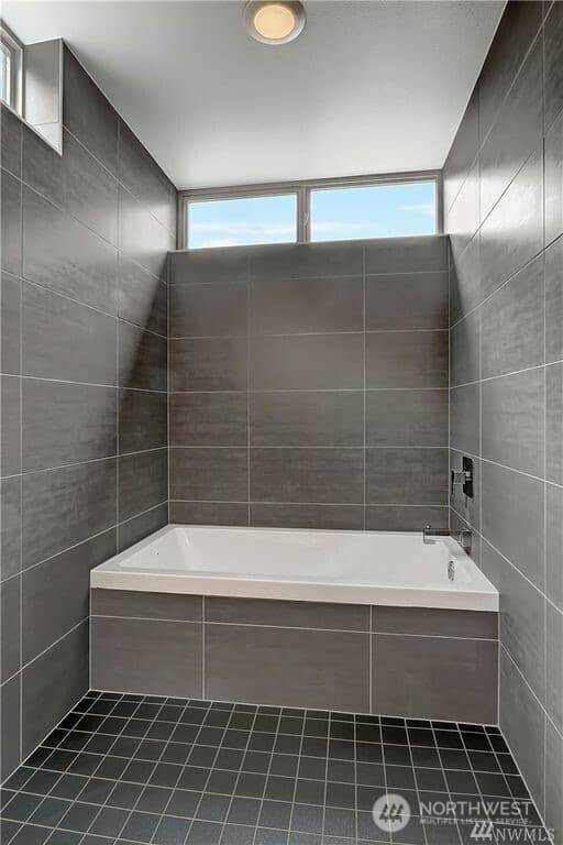 Property photo for 6546 24th Avenue NW, Seattle photo 13