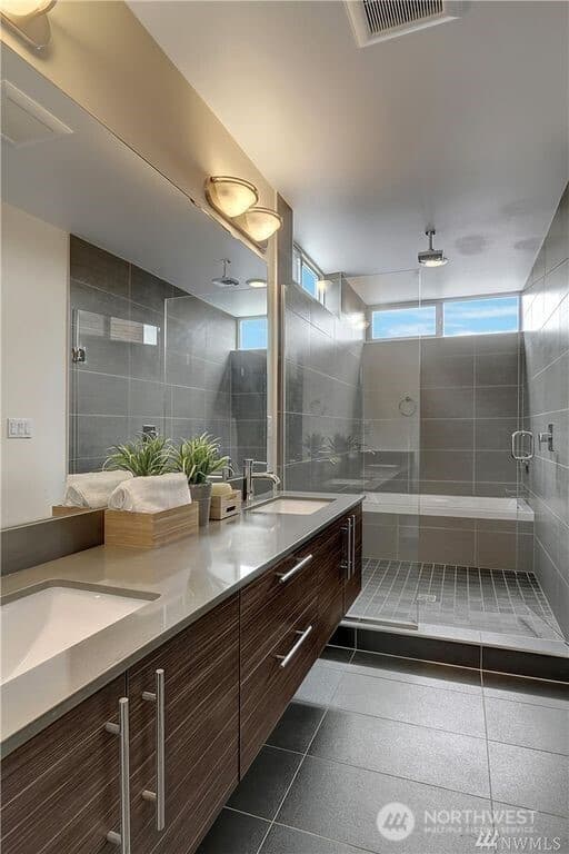 Property photo for 6546 24th Avenue NW, Seattle photo 12