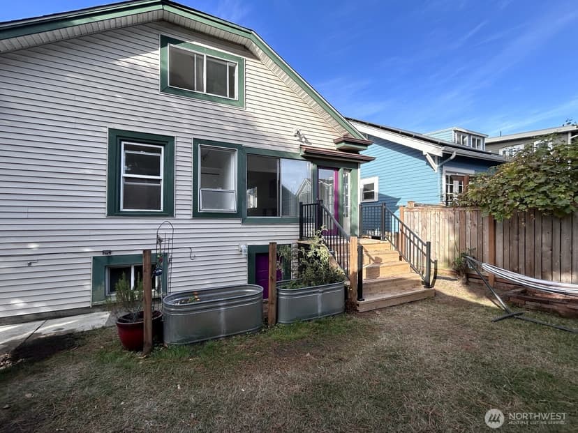 Property photo for 125 NE 52nd Street, Seattle photo 34
