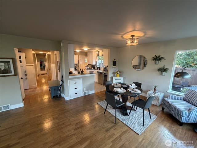 Property photo for 522 Hawthorne Street, Everett photo 5