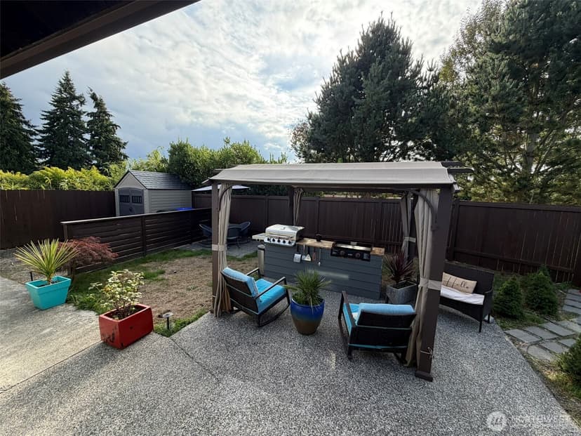 Property photo for 522 Hawthorne Street, Everett photo 26
