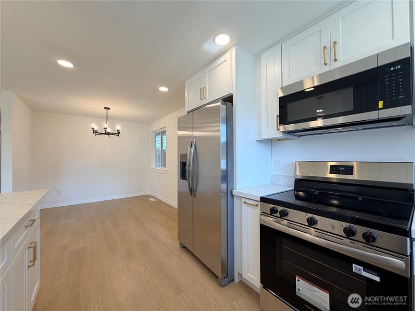 Property photo for 209 E 65th Street, Tacoma photo 12