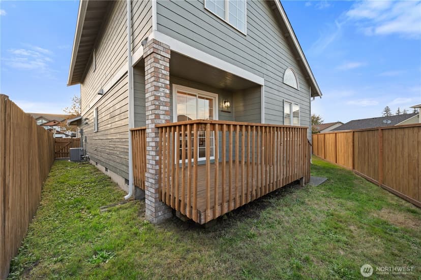 Property photo for 17525 27th Avenue NE, Marysville photo 33