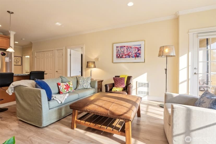 Property photo for 1854 NW 195th Street #205, Shoreline photo 9
