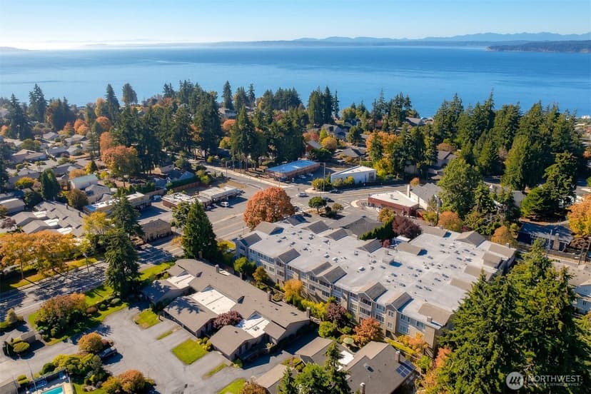 Property photo for 1854 NW 195th Street #205, Shoreline photo 31