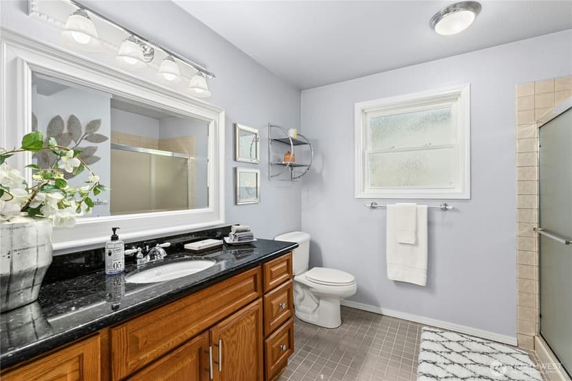 Property photo for 18225 154th Place SE, Renton photo 23