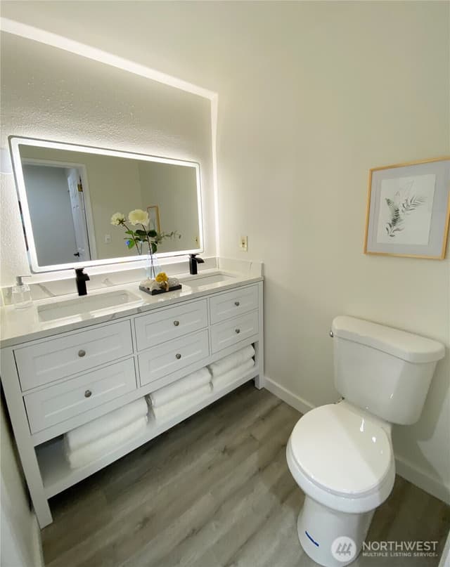 Property photo for 9302 Redmond Woodinville Rd NE #206, Redmond photo 3