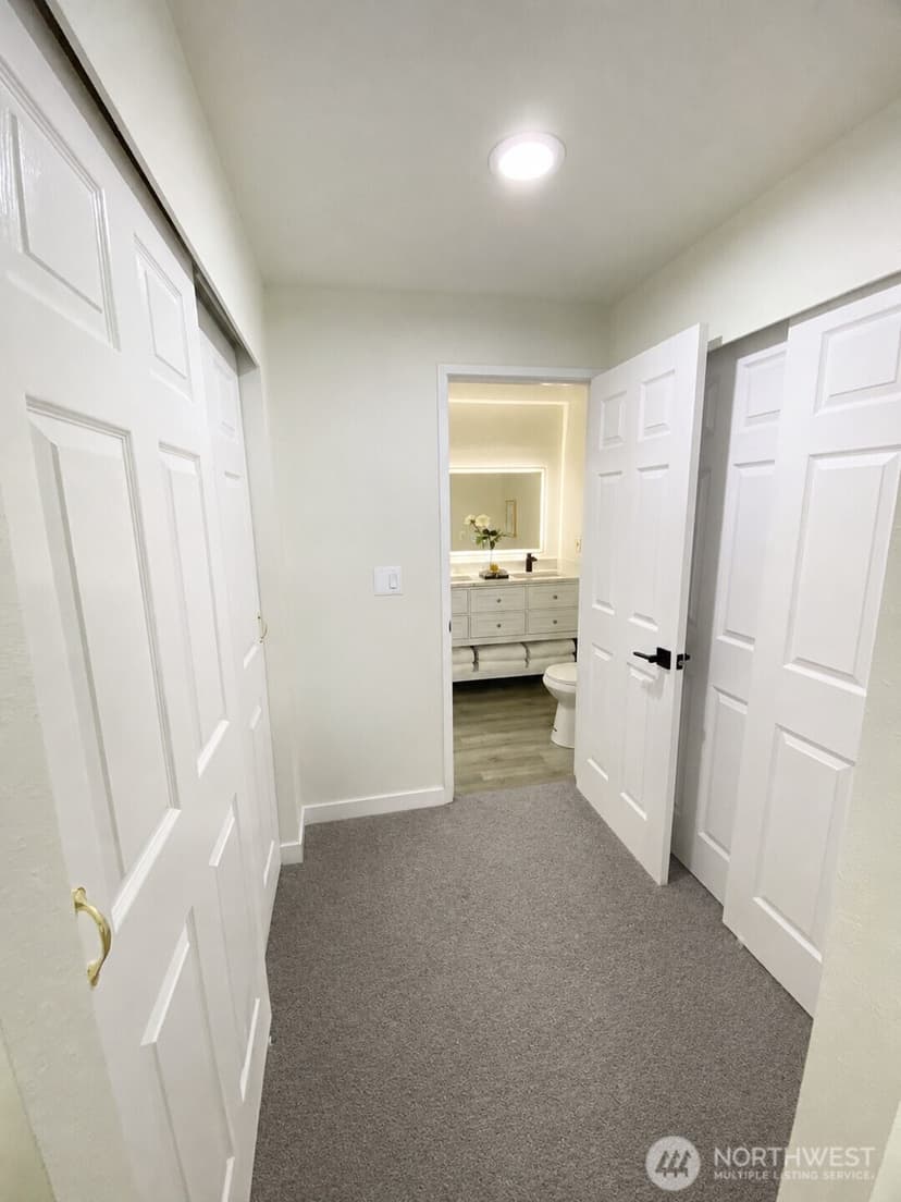 Property photo for 9302 Redmond Woodinville Rd NE #206, Redmond photo 7