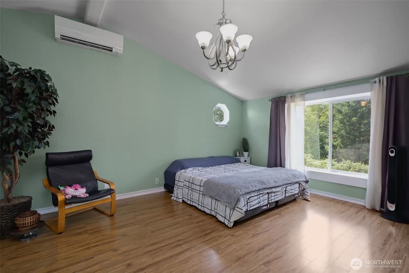 Property photo for 18908 SE 116th Place, Issaquah photo 14
