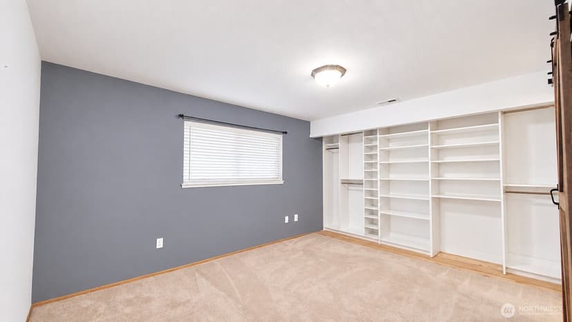 Property photo for 11945 SE 260th Place, Kent photo 10