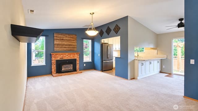 Property photo for 11945 SE 260th Place, Kent photo 5