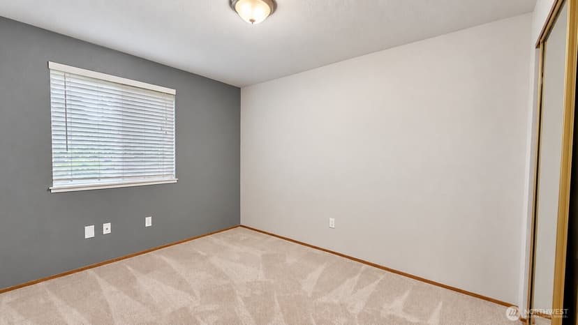 Property photo for 11945 SE 260th Place, Kent photo 13
